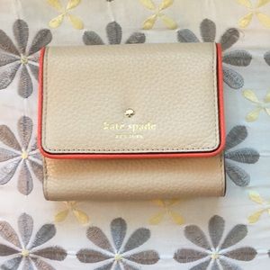 Kate Spade folding leather wallet. Cream & Coral